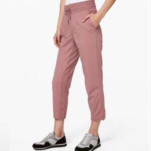 Lululemon dance studio crop